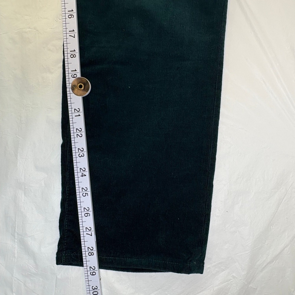 Chaps Fit Shape Sculpt Green Corduroy Straight Leg Mid Rise Pants Womens 16 NWT - Picture 8 of 15